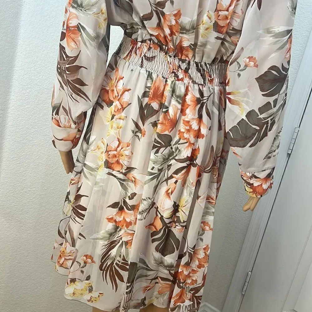 Enfocus Dress Size 14P V Neck Floral Long Sleeve Sheer Lined Skirt Elastic Waist - Picture 8 of 11